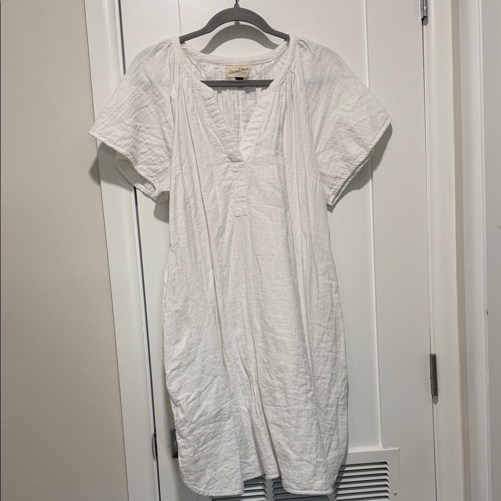 White flowy Sun dress